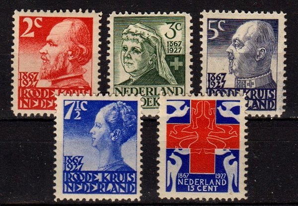 Briefmarke Niederlande 196 B + 97-98 A + 99 B + 200  A *