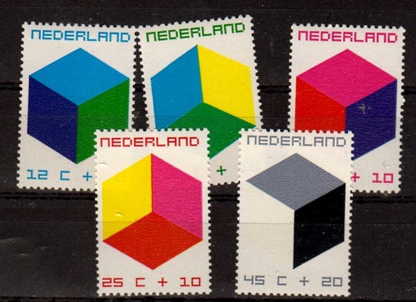 Briefmarke Niederlande 951-55 ** auch als 4er Blöcke