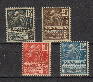 Briefmarke Frankreich 257-60 *