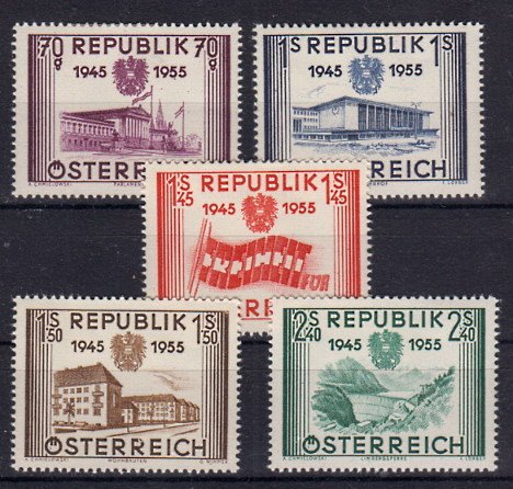 Briefmarke Österreich 1012-16 *