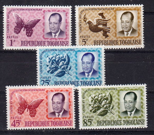 Briefmarke Togo 430-34 **