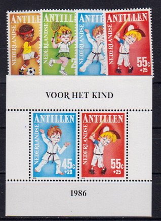 Briefmarken Niederl. Antillen 596-99 + Block 30 *