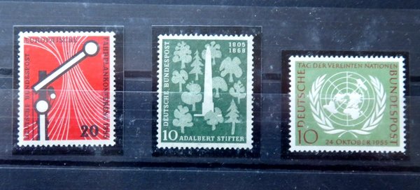 Briefmarke BRD 219/21 **