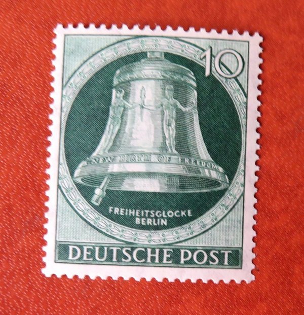 Briefmarke Berlin 76 **