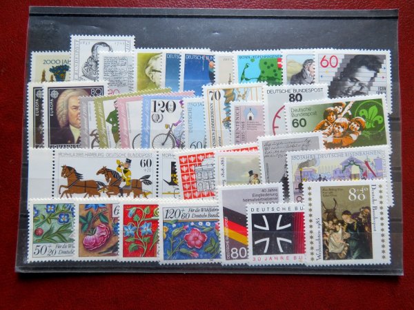 Briefmarke BRD Jahrgang 1985 ** 1234/1267