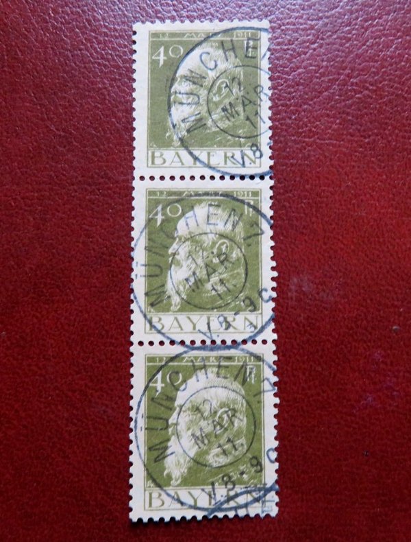 Briefmarke Bayern 82 I o senkrechter Dreierstreifen