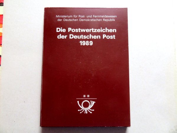 Briefmarke DDR Jahrbuch 1989 **. Kompletter Jahrgang mit vielen Besonderheiten enthalten!