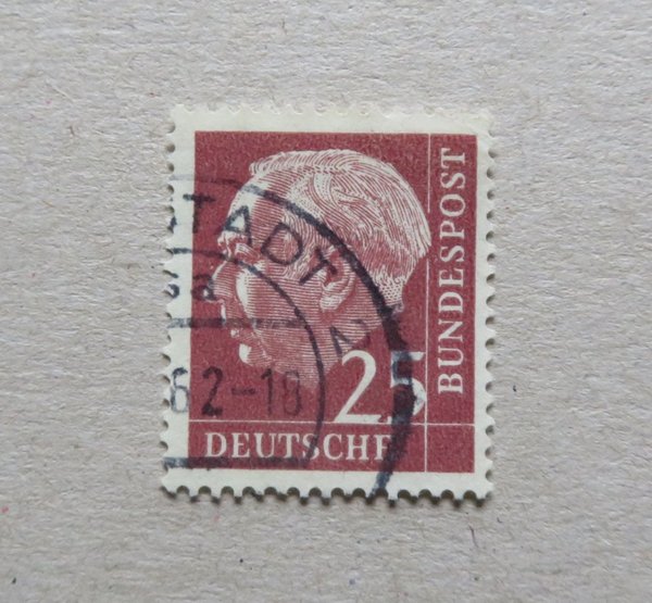 Briefmarke BRD 186 y o